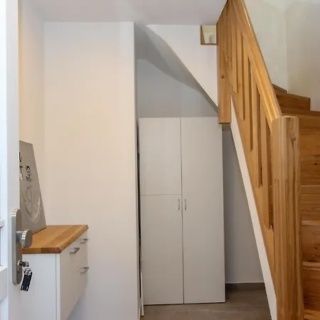 Schilfkante - Am Ufer * וויק